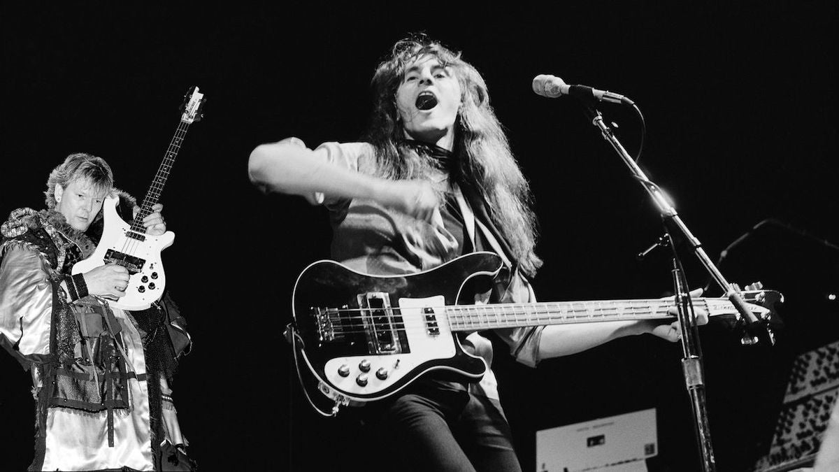 What’s That Rumble?: The Rickenbacker 4001