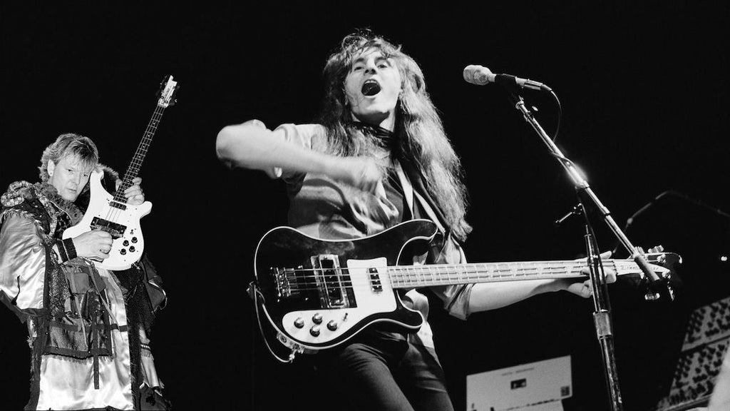 What’s That Rumble?: The Rickenbacker 4001