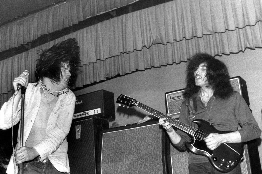 Unleashing The Power Of The Gibson SG Special