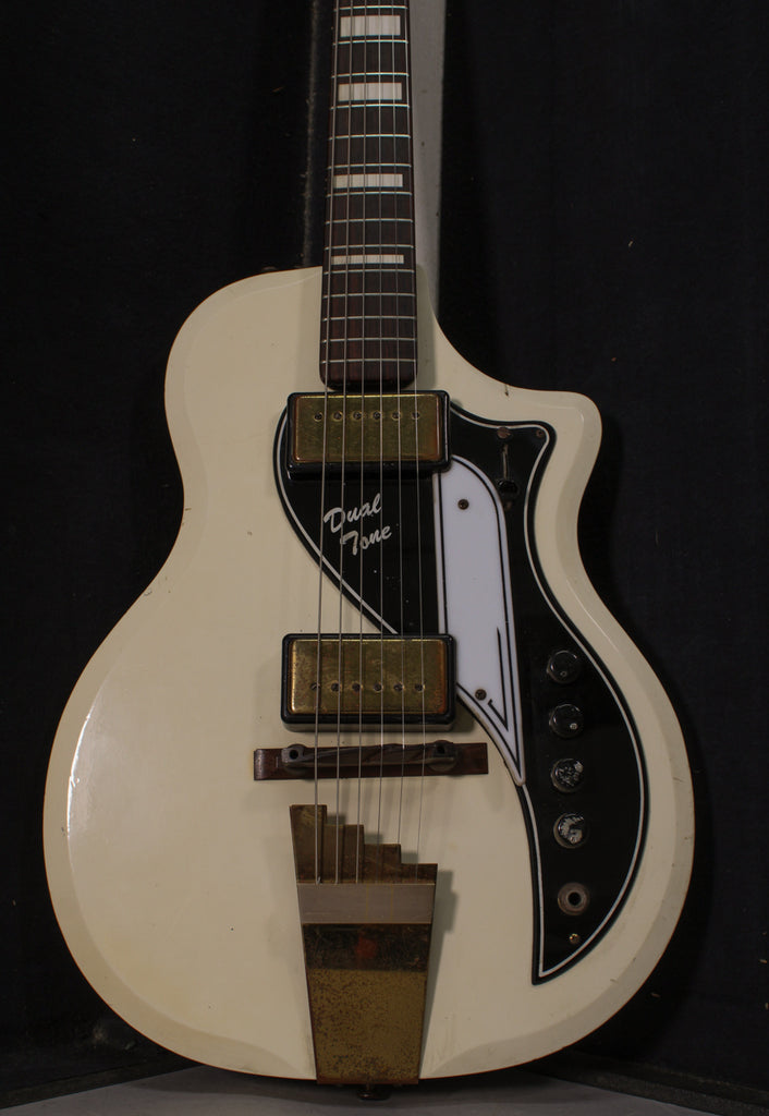 1958 Supro Dual Tone Arctic White David Bowie w/OHSC