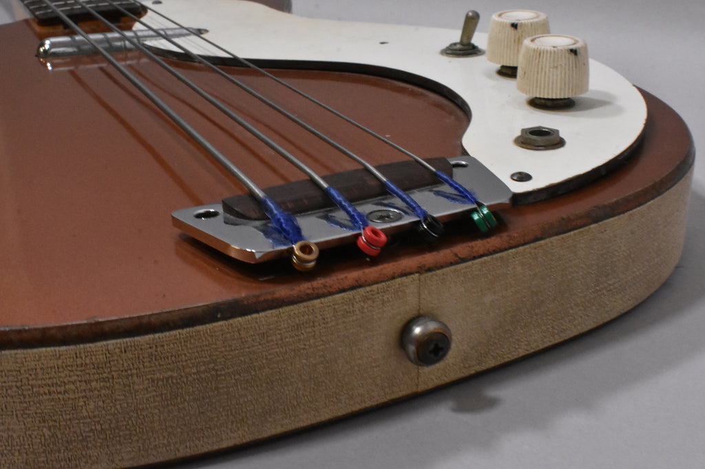 1960's Danelectro 3412 Shorthorn Bass w/HSC