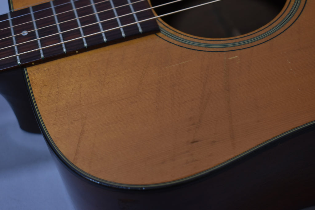 1961 Martin D-18 Dreadnought Acoustic Guitar Natural Finish w/HSC