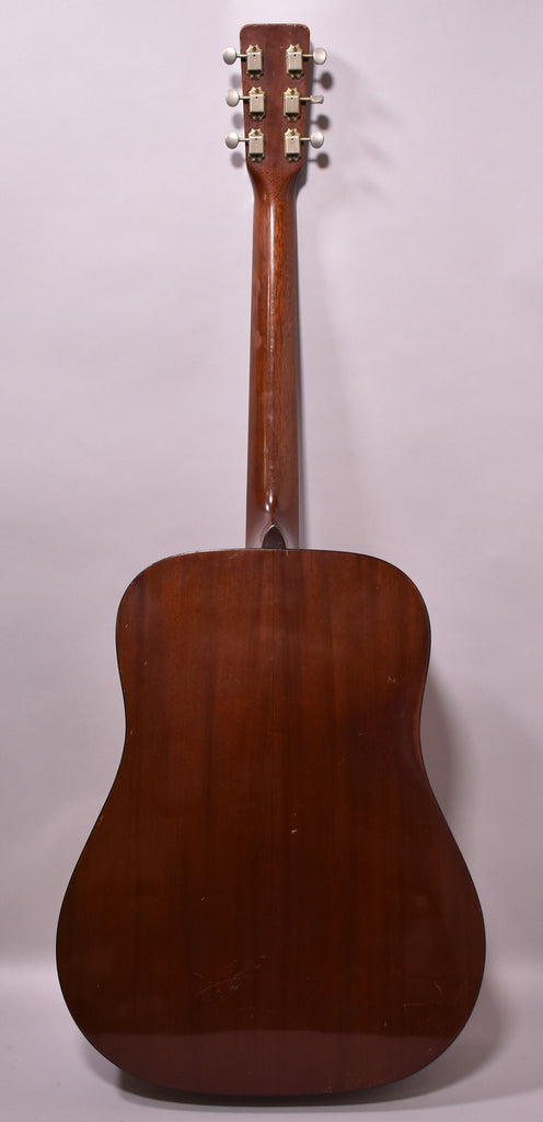 1961 Martin D-18 Dreadnought Acoustic Guitar Natural Finish w/HSC