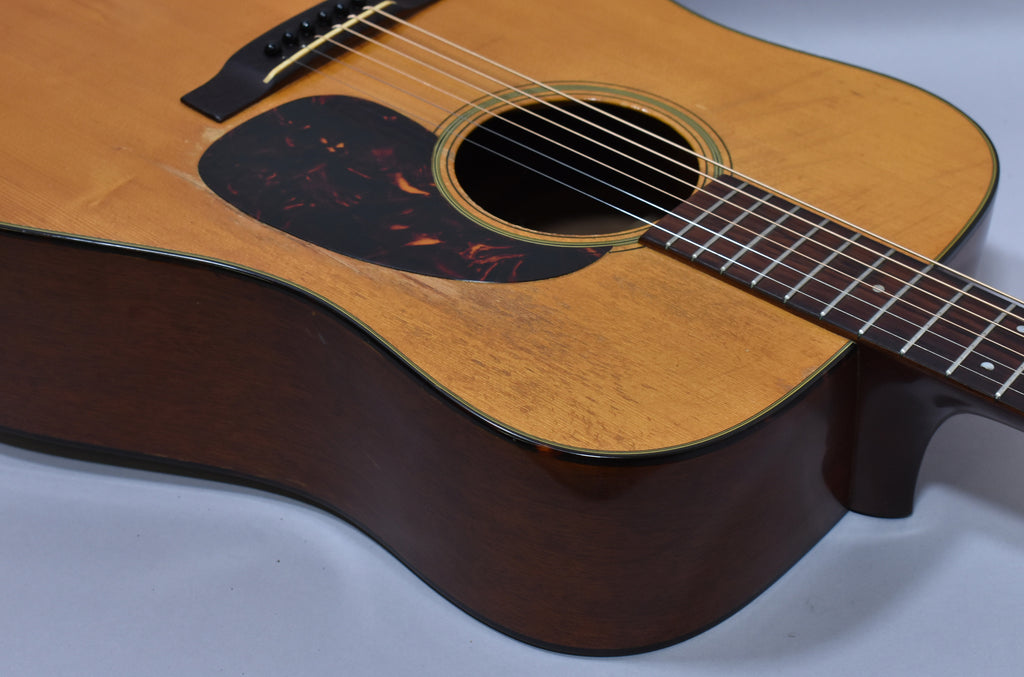 1961 Martin D-18 Dreadnought Acoustic Guitar Natural Finish w/HSC