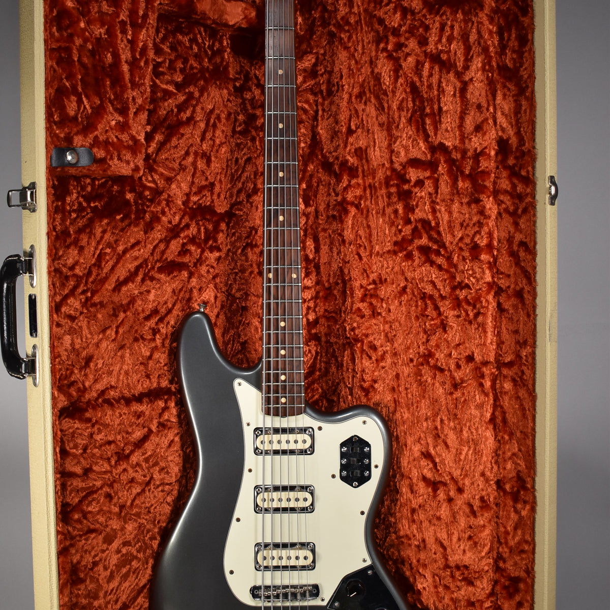 1962 Fender Bass VI Charcoal Frost Refin Pre-CBS w/HSC – Imperial