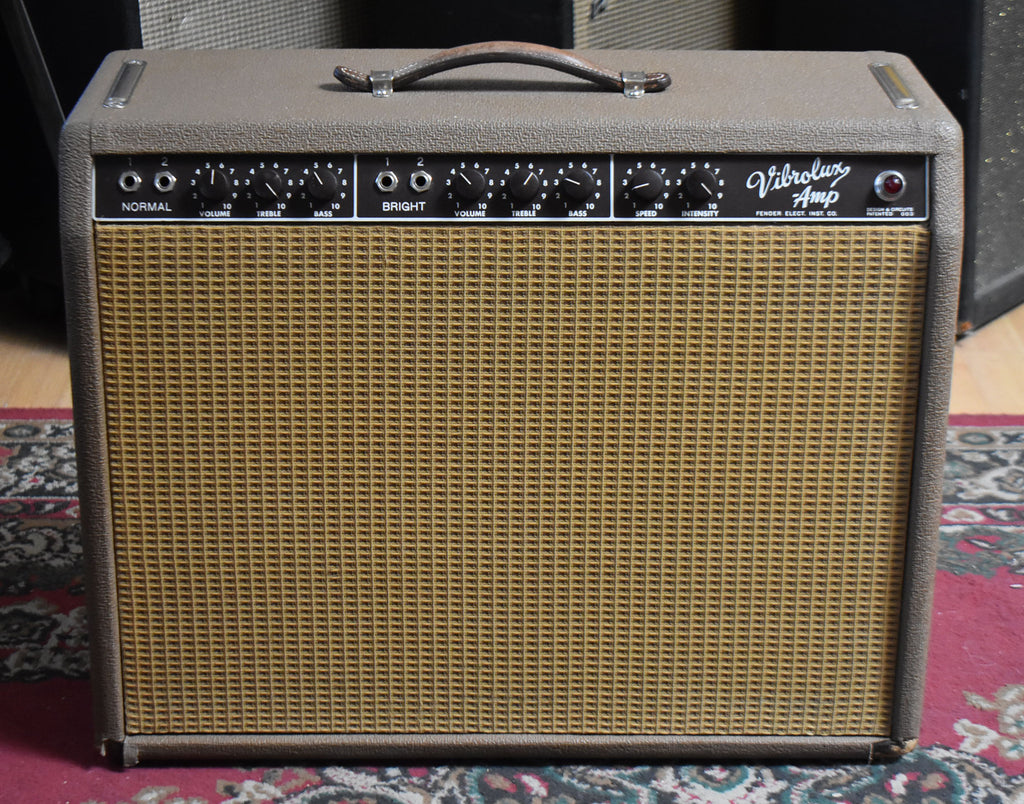 1963-Fender-Vibrolux-6G11-Brownface-Amplifier-Pre-CBS-Sell-Your-Guitar-Vintage-Guitar-Store