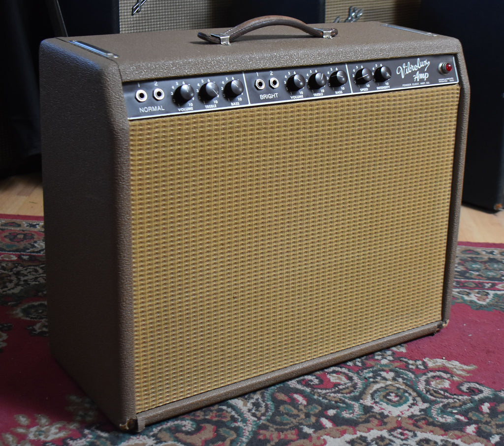 1963-Fender-Vibrolux-6G11-Brownface-Amplifier-Pre-CBS-Sell-Your-Guitar-Vintage-Guitar-Store
