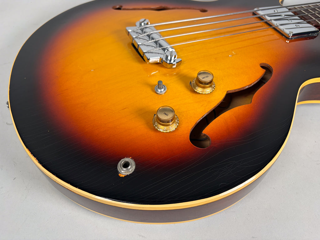1967 Gibson EB-2 Bass Guitar Sunburst Finish w/Soft Shell Case
