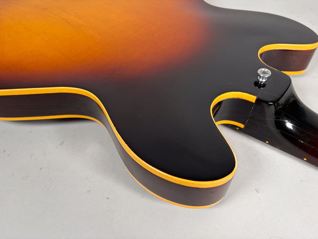 1967 Gibson EB-2 Bass Guitar Sunburst Finish w/Soft Shell Case