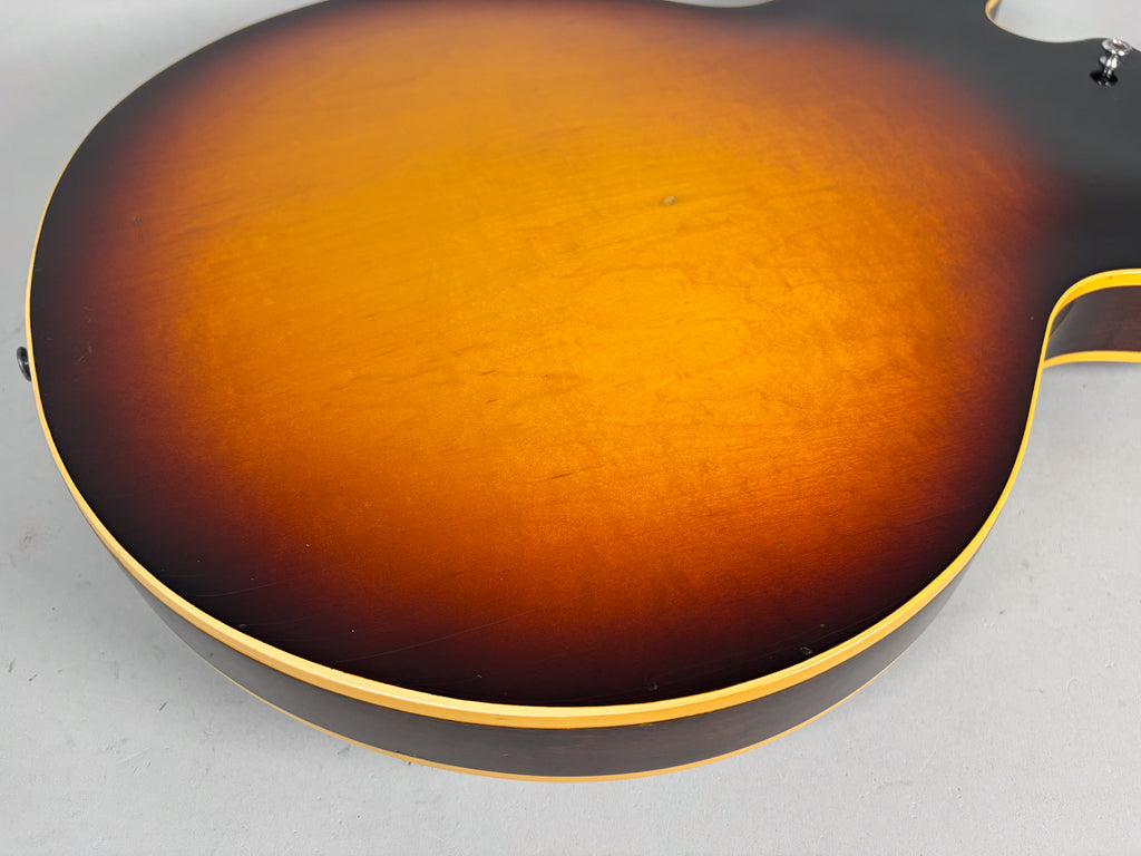 1967 Gibson EB-2 Bass Guitar Sunburst Finish w/Soft Shell Case