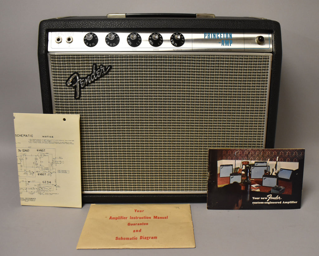 1968-Fender-Princeton-Amplifier-Silverface-Blackline-Drip-Edge-Sell-Your-Guitar-Vintage-Guitar-Store