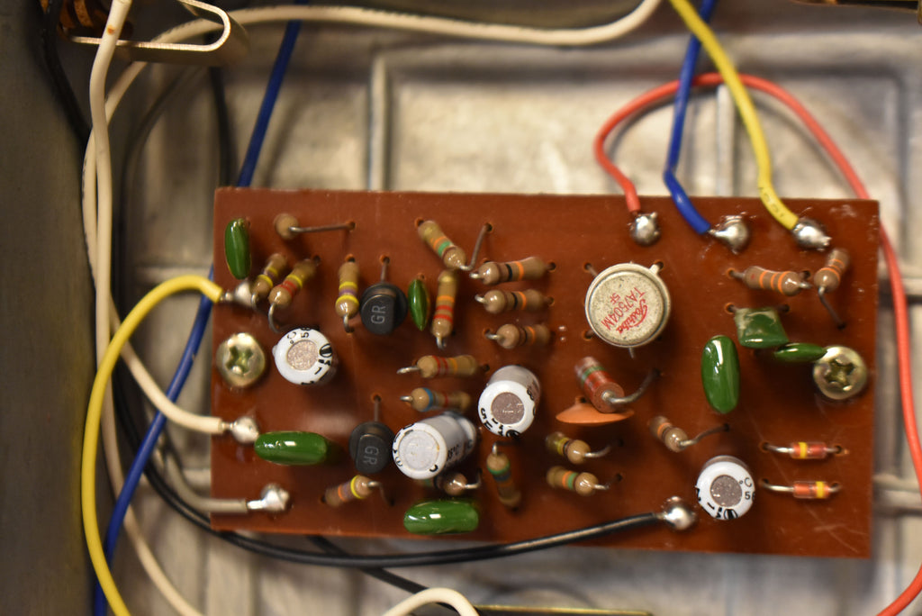bee gees pedal 1970s Roland AF-60 Bee Gee Fuzz/Distortion Effect Pedal Green MIJ – Imperial Vintage Guitars
