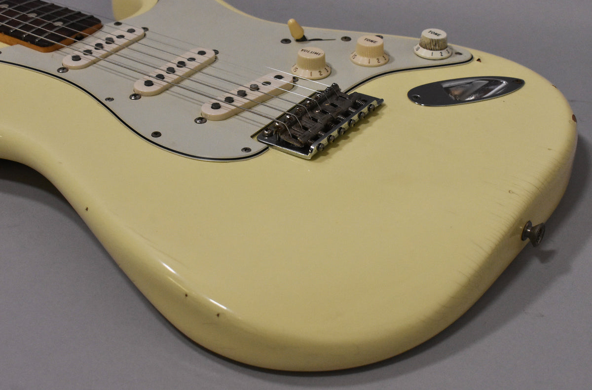 1971 Fender Stratocaster Olympic White Refinish 4-Bolt CBS w/HSC
