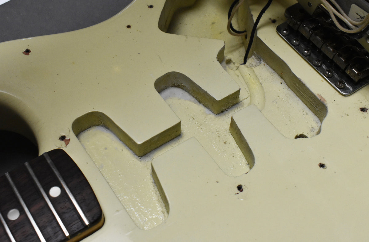1971 Fender Stratocaster Olympic White Refinish 4-Bolt CBS w/HSC