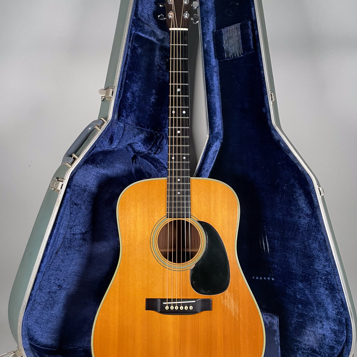 1973-martin-d-28-acoustic-