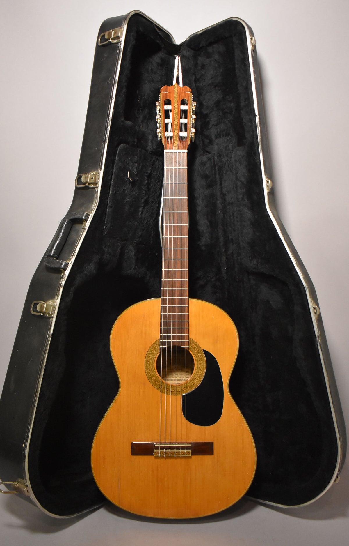 1974 Garcia Concert Model No. 1A Gold Medal Series Classical MIJ w
