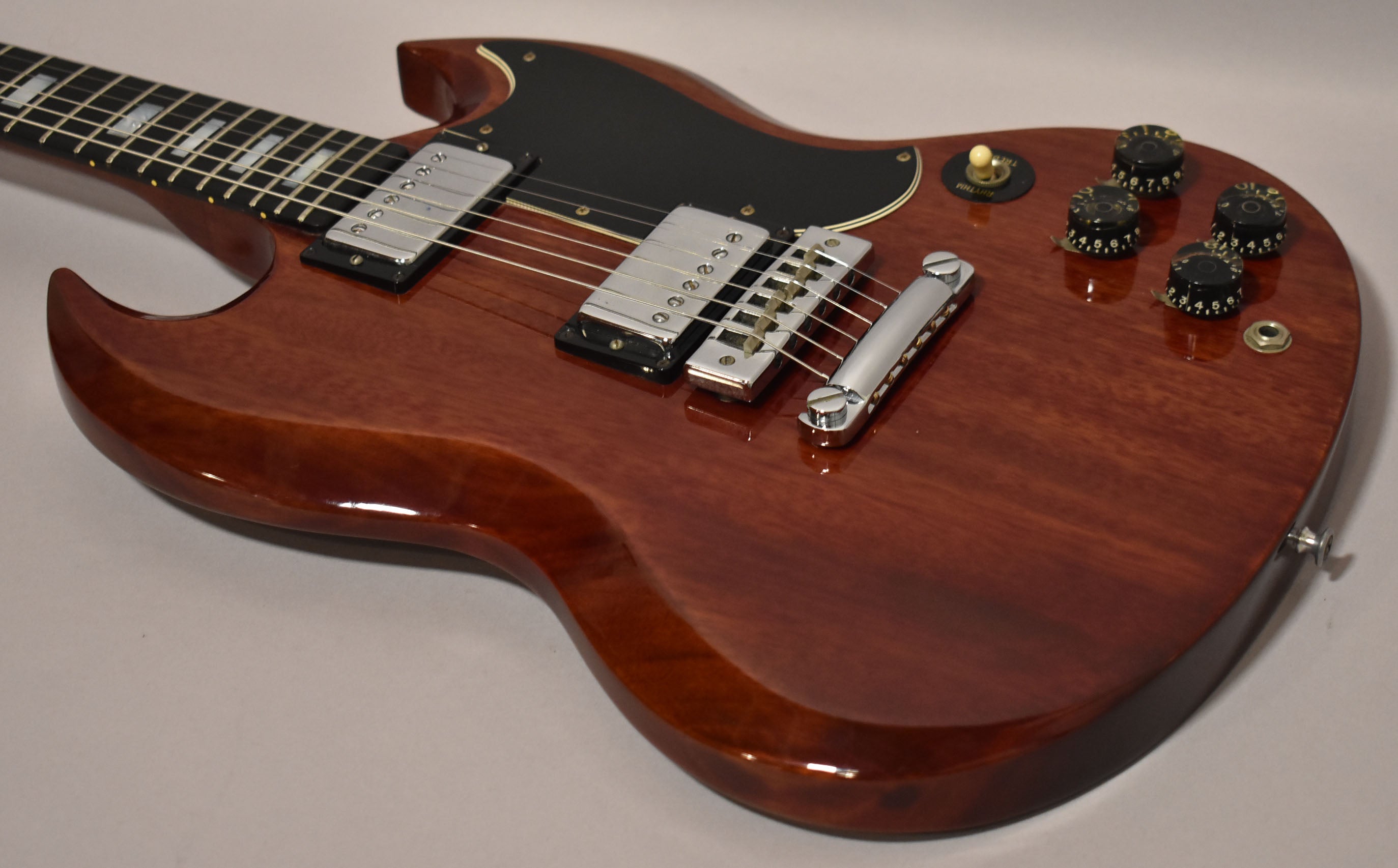 1974 Gibson SG Standard Cherry Red Finish w/OHSC – Imperial