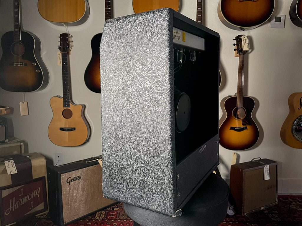 1975-Fender-Musicmaster-Bass-Amp-Guitar-San-Diego