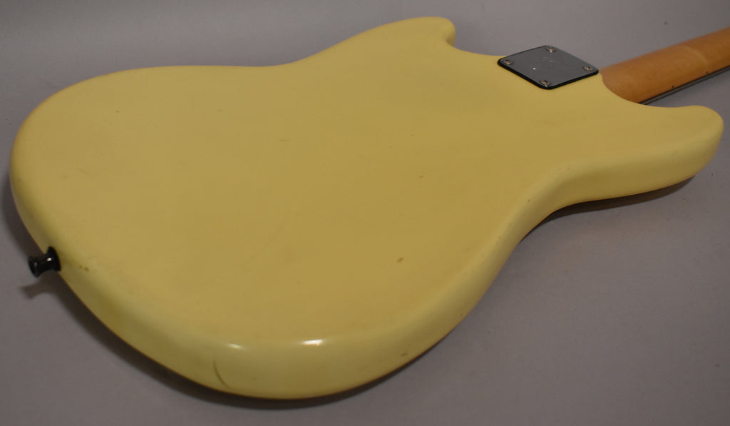 1976 Fender Musicmaster Bass Olympic White Finish w/Gig Bag