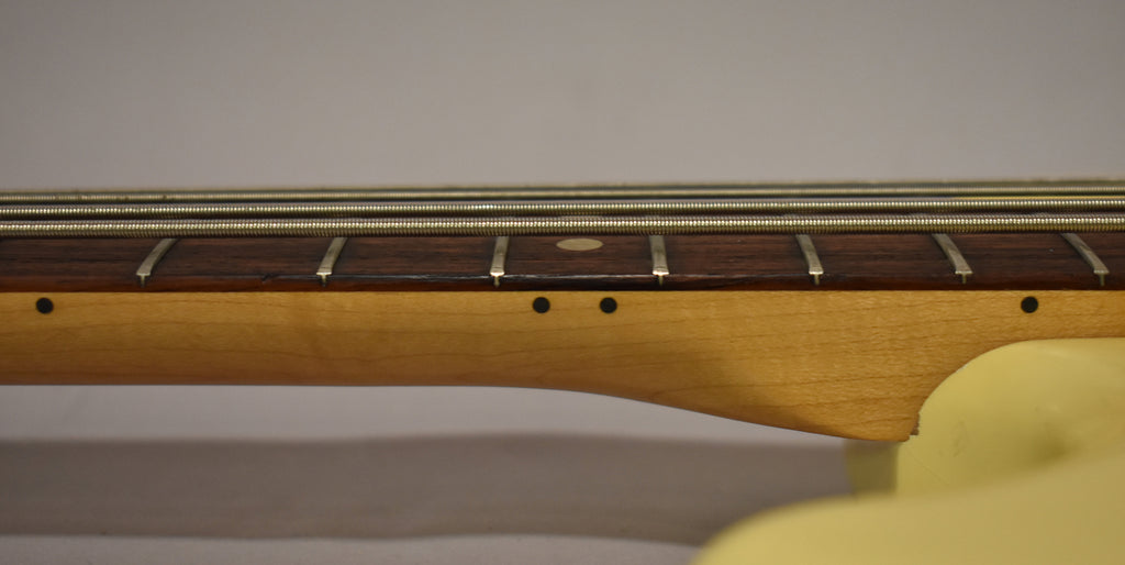 1976 Fender Musicmaster Bass Olympic White Finish w/Gig Bag