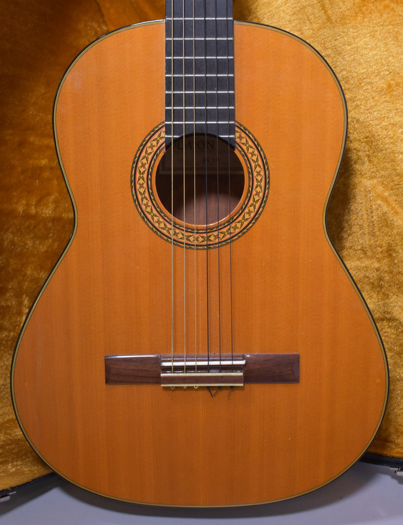 1980s Daion GC-15 Natural Finish Classical Guitar w/OHSC