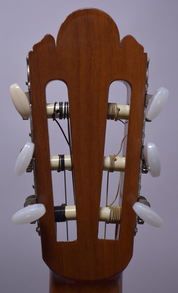 1980s Daion GC-15 Natural Finish Classical Guitar w/OHSC