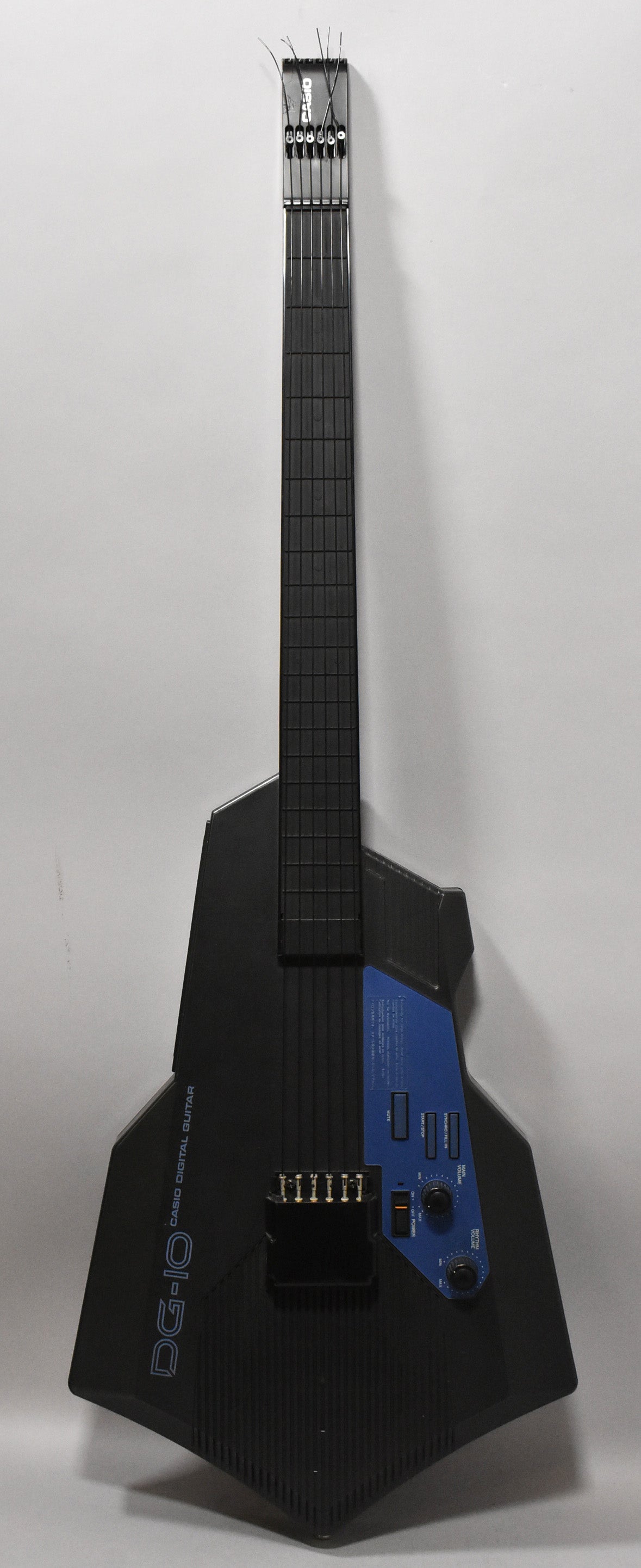 1980's Casio DG-10 Digital Guitar w/Gig Bag