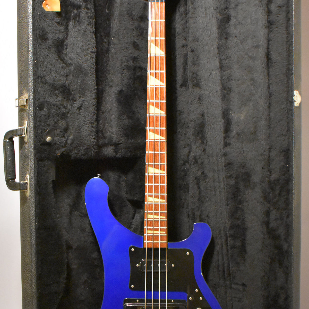1986 Rickenbacker 4003 BT Bass Midnight Blue Finish w/OHSC