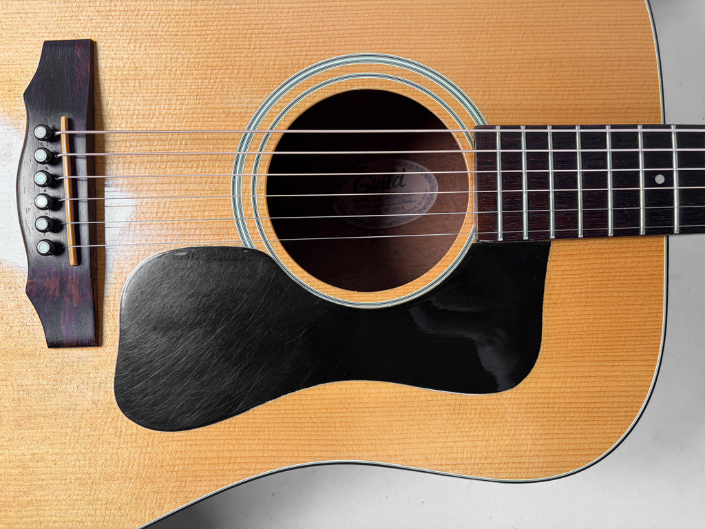 1986 Guild D-25 Natural Finish Westerly Acoustic w/OHSC