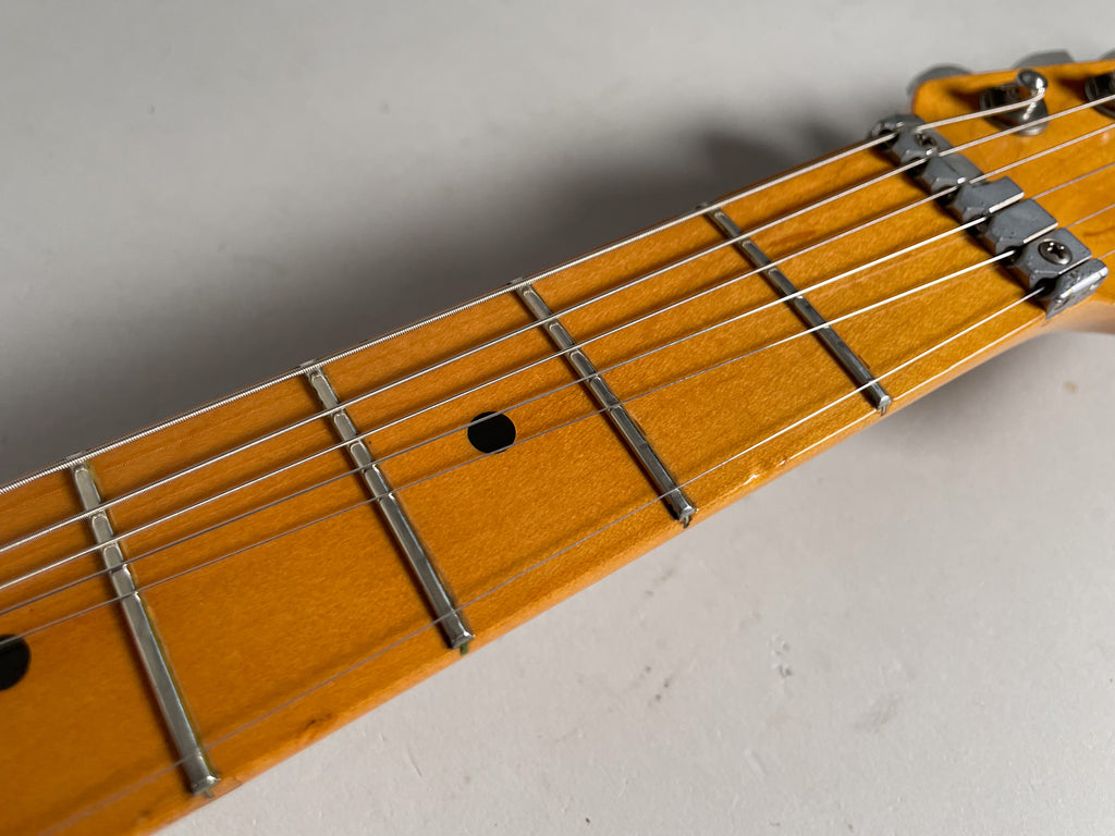 1987-fender-stratocaster-imperial-vintage-guitars-san-diego