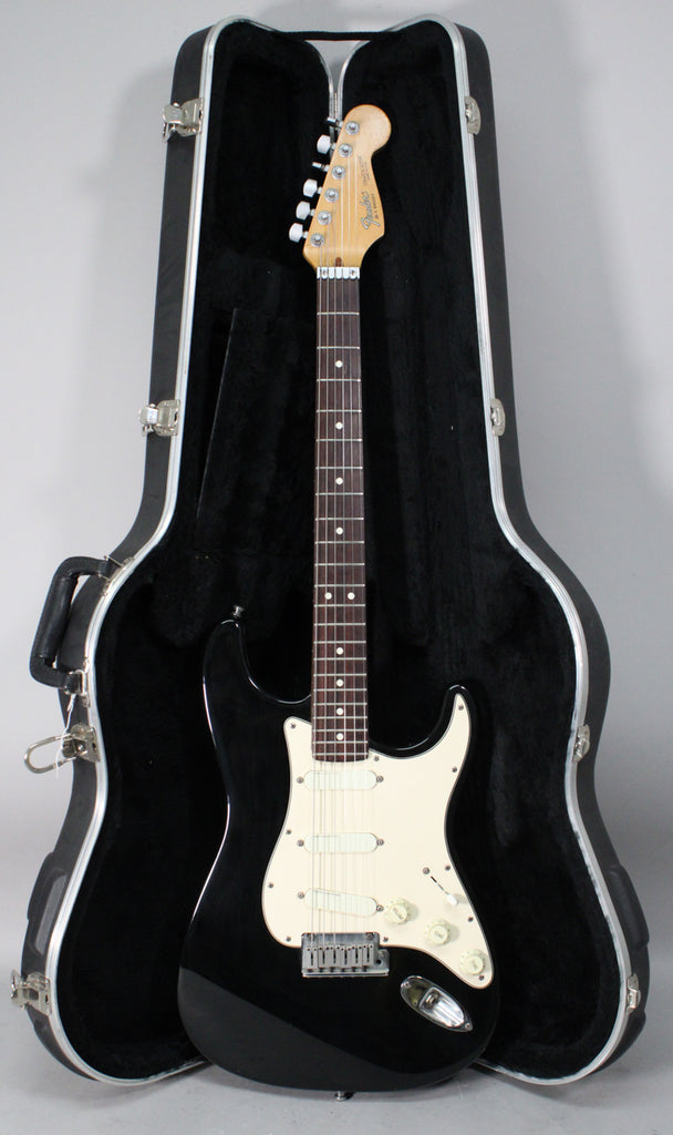 1989-Fender-Stratocaster-Plus-Black-Pearl-1