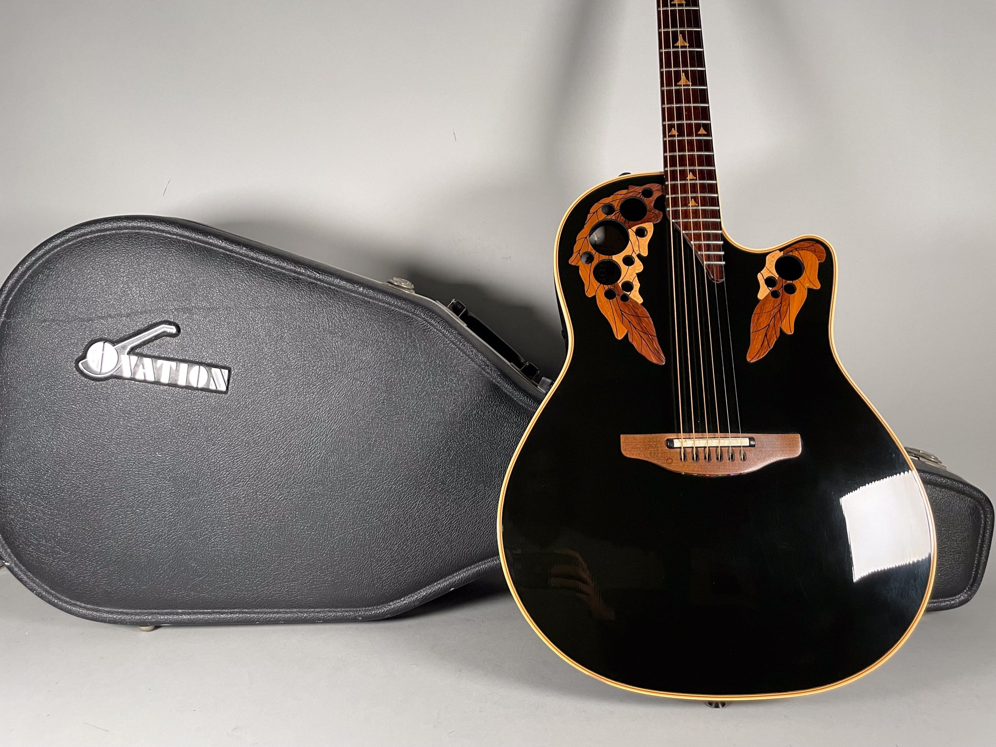 1990 Ovation 1868 Elite Black Finish Acoustic Guitar w/OHSC