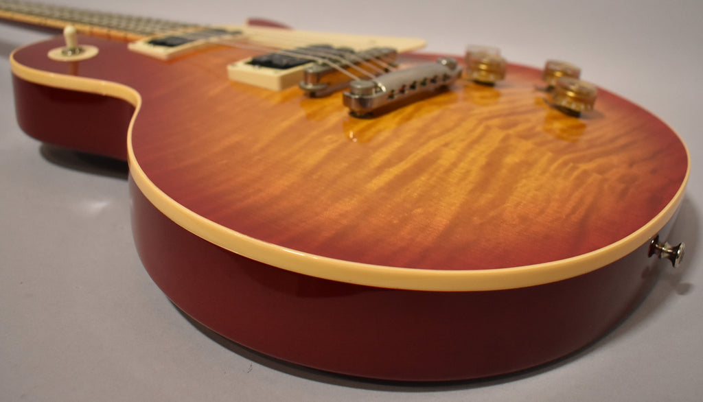1993 Gibson USA 1960 Les Paul Classic Plus Flame Top Cherry Sunburst w/OHSC