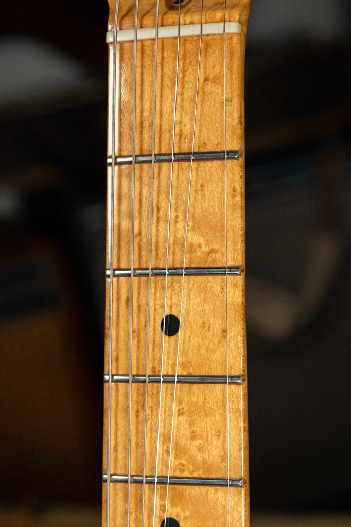 1993-fender-custom-shop-stratocaster-guitar-san-diego