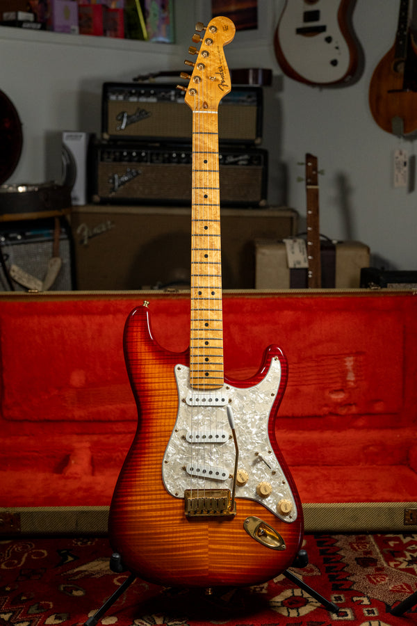 1993-fender-custom-shop-stratocaster-guitar-san-diego