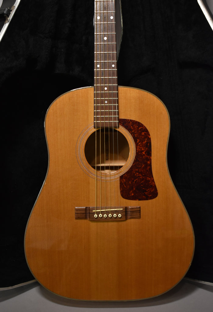 1994-WASHBURN-D-30S-SELL-YOUR-GUITAR-IMPERIAL-VINTAGE-GUITARS