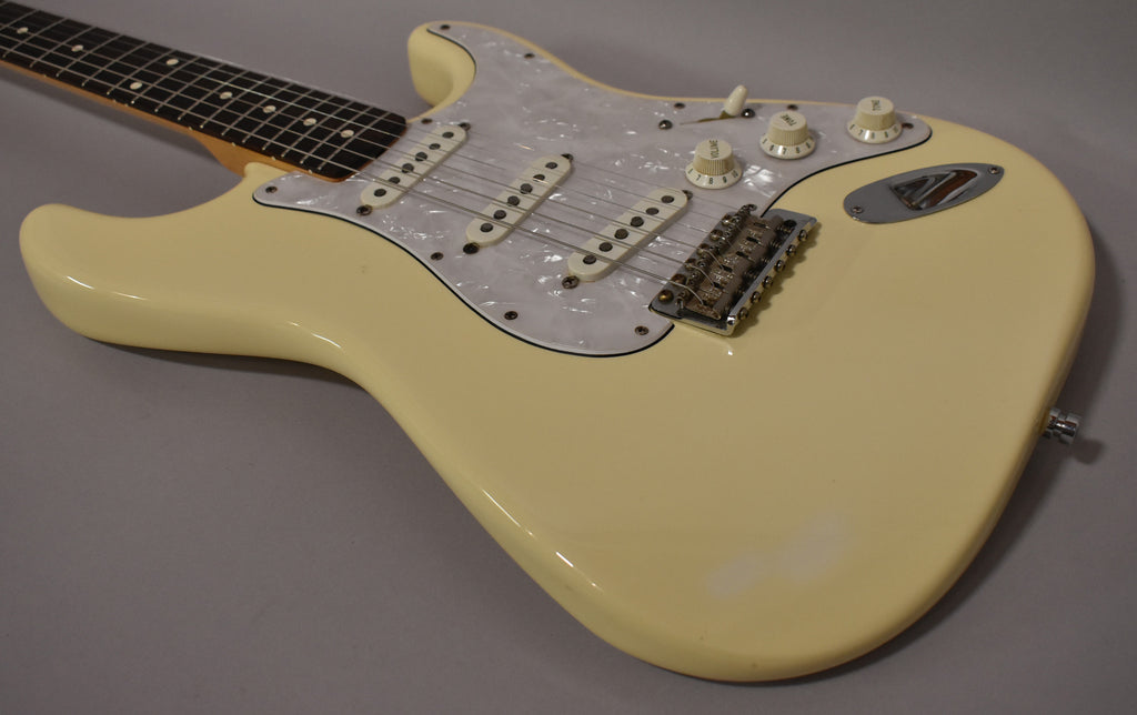 1994 Fender Custom Shop '62 Stratocaster Olympic White Matching Headstock w/OHSC