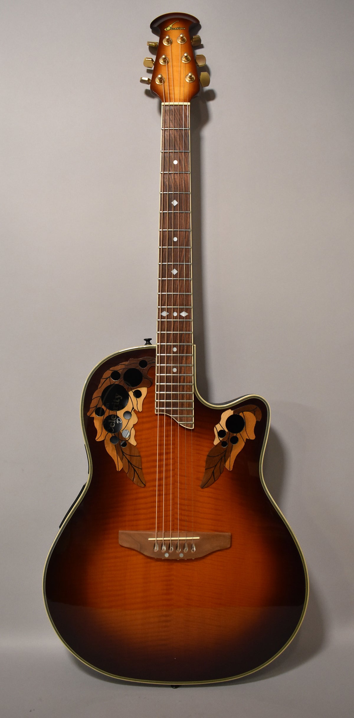 ギター Ovation Celebrity Deluxe cc257 1995 Ovation CC257 Celebrity Deluxe Sunburst Electro-Acoustic