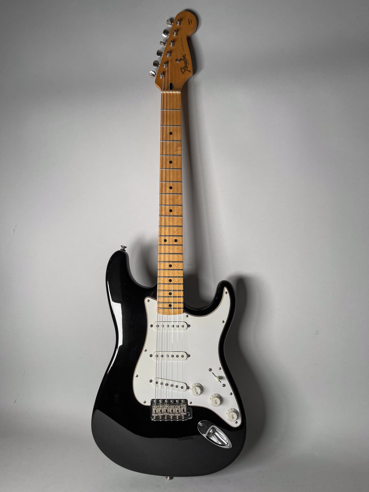 1997 Fender California Series Stratocaster Black Finish w/OHSC