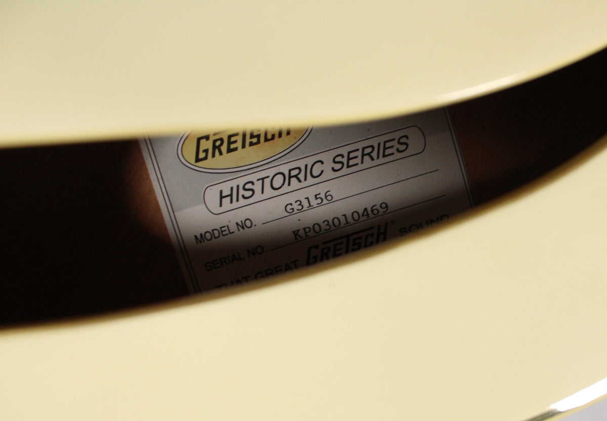 The guitar's interior label, visible through an f-hole, shows "HISTORIC SERIES" and "G3156" on a white background.