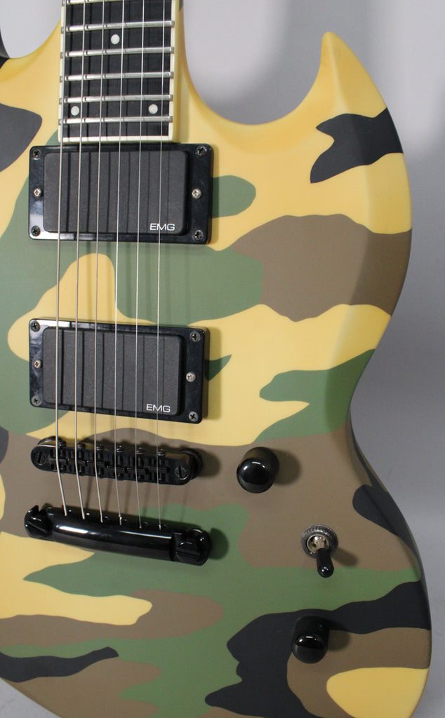 2004 ESP Standard Series Viper Woodland Camo w/OHSC