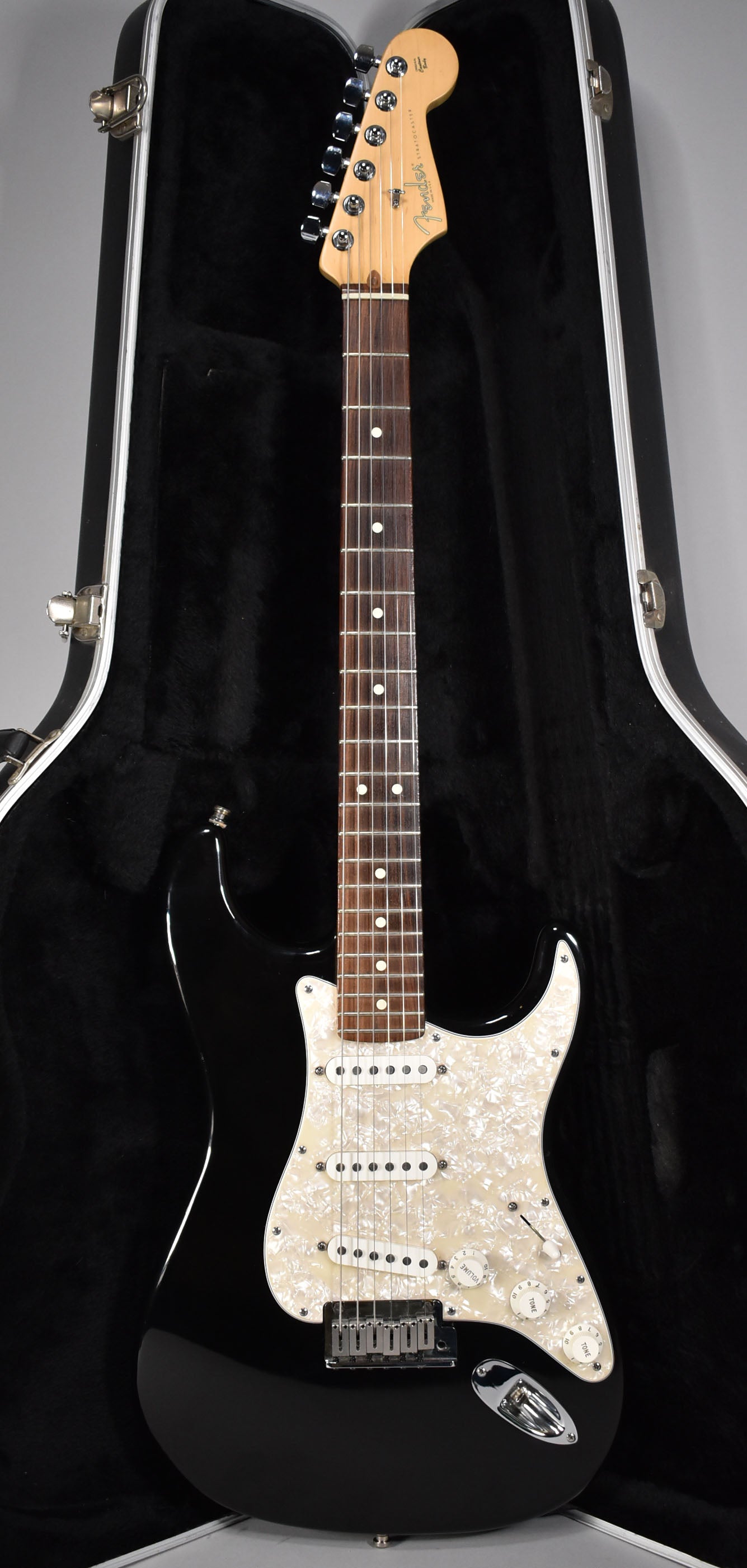 Fender Stratocaster ブラック 2004 Fender 50th Anniversary Standard Stratocaster | Black Finish