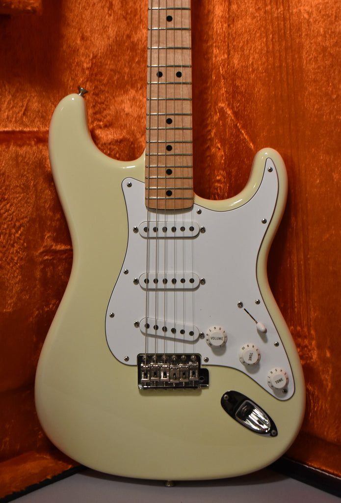 2005-Fender-Custom-Shop-69-Stratocaster-Olympic-White-NOS-Sell-Your-Guitar-Imperial-Vintage-Guitars