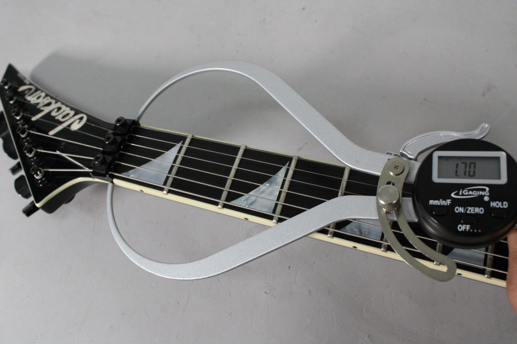 2005 Jackson RR1 USA Randy Rhoads V Black/Gold Pinstripe w/OHSC