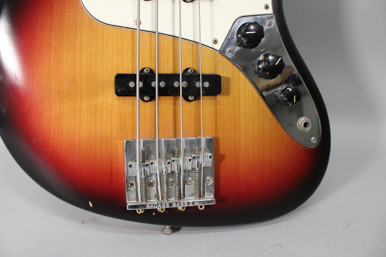 2006 Fender Highway One Jazz Bass 3-Color Sunburst w/ Gig Bag