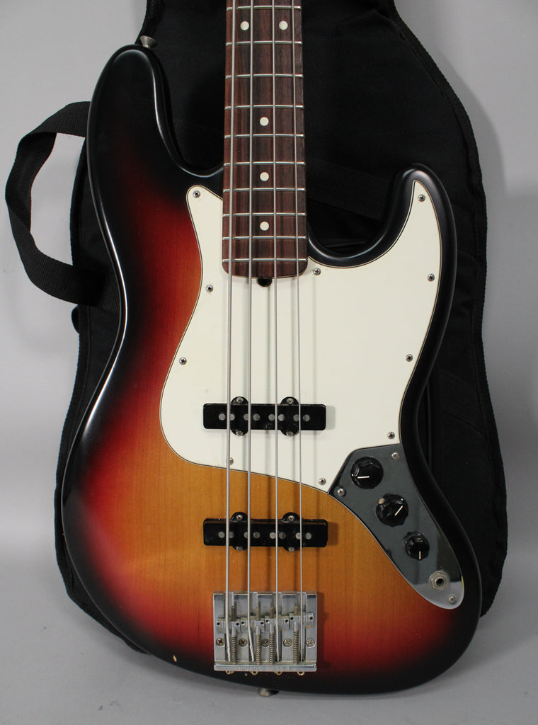 2006 Fender Highway One Jazz Bass 3-Color Sunburst w/ Gig Bag