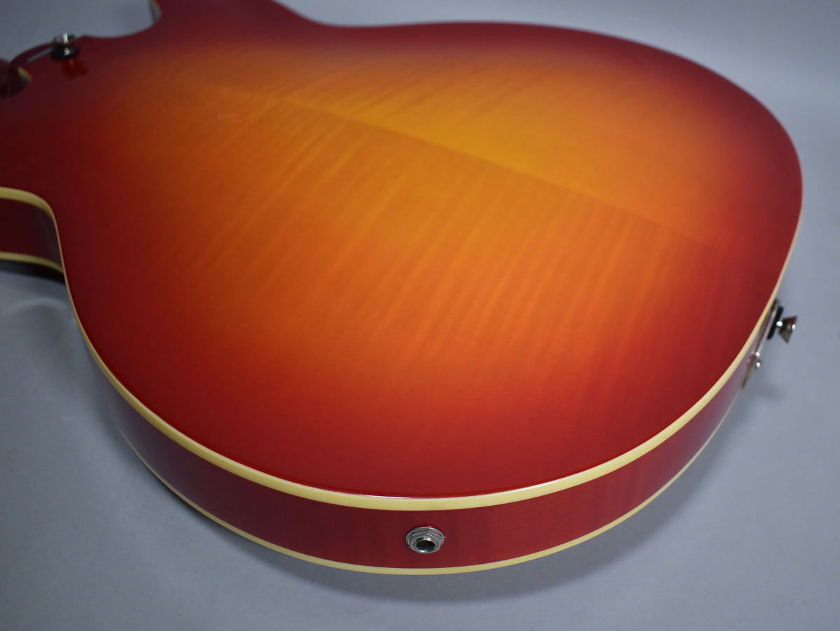 2006 Hagstrom Viking Deluxe Cherry Sunburst w/OHSC