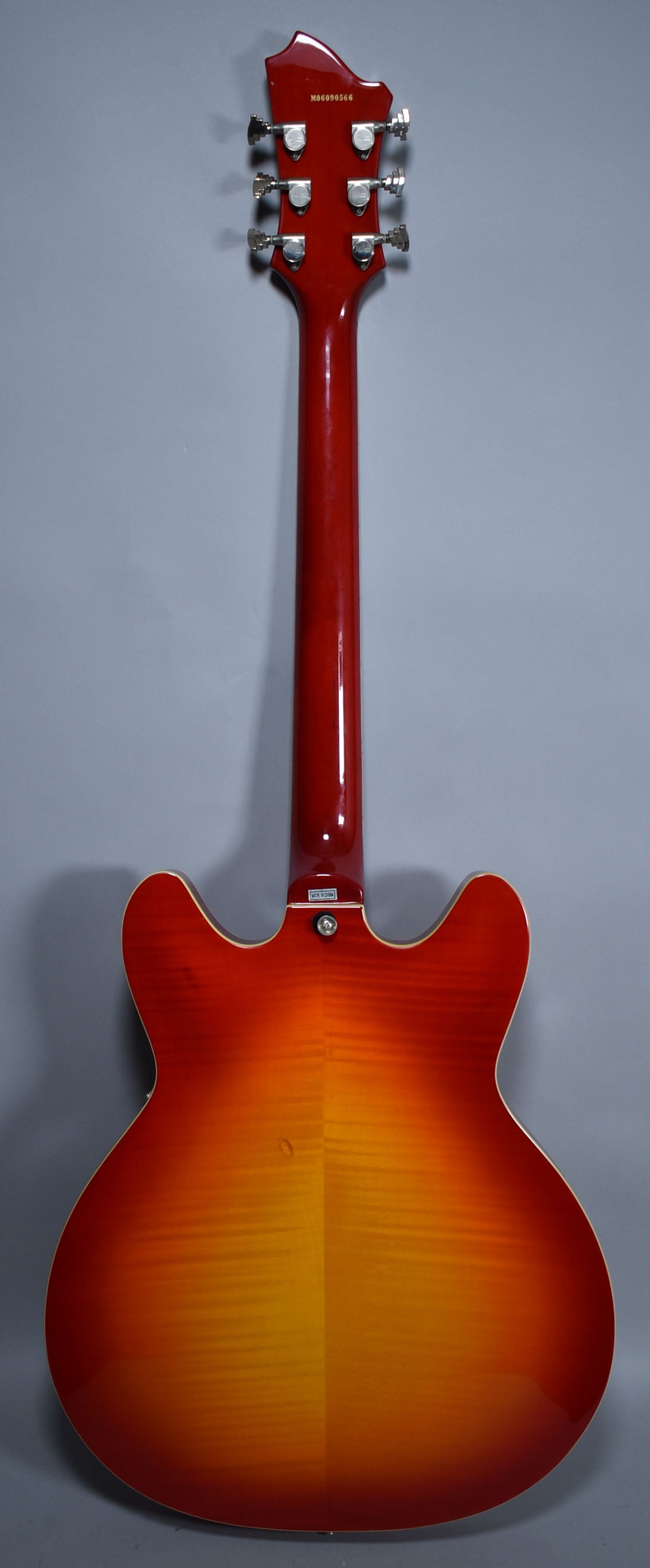 2006 Hagstrom Viking Deluxe Cherry Sunburst w/OHSC