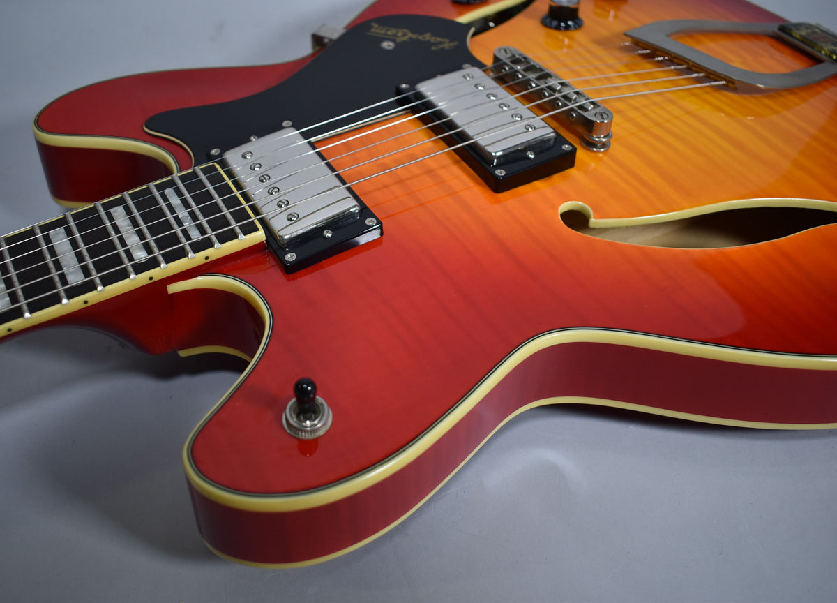 2006 Hagstrom Viking Deluxe Cherry Sunburst w/OHSC