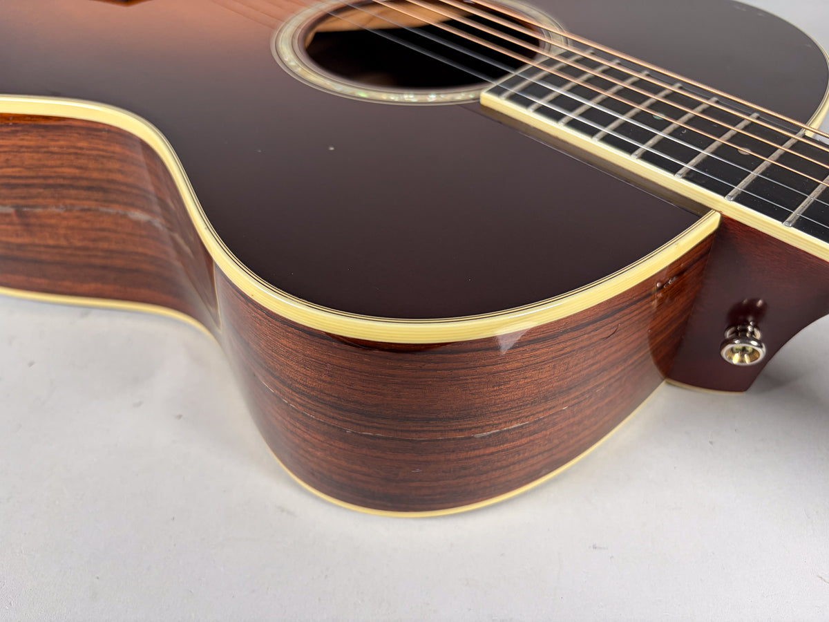 2007 Taylor GS8 Sunburst Finish Acoustic Guitar w/SSC
